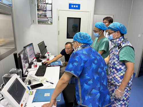 专科联盟赋能提升 介入技术守护民“心”——盐亭县肿瘤医院成功开展冠脉造影+必要时支架植入术